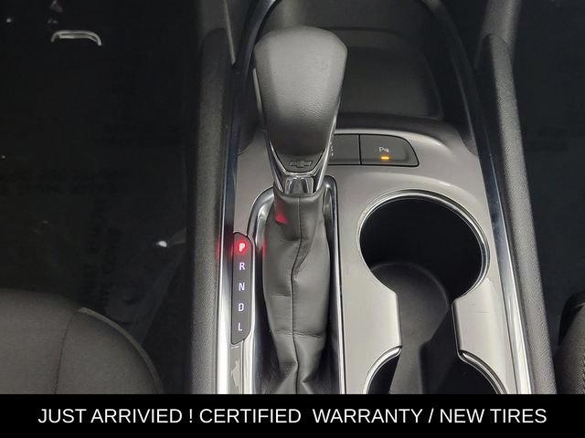 Used 2025 Chevrolet Malibu LT FWD image 24