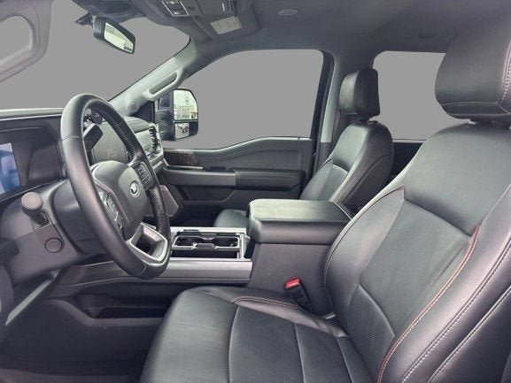 Certified 2023 Ford F350 Lariat w/ Lariat Ultimate Package AWD/4WD image 3