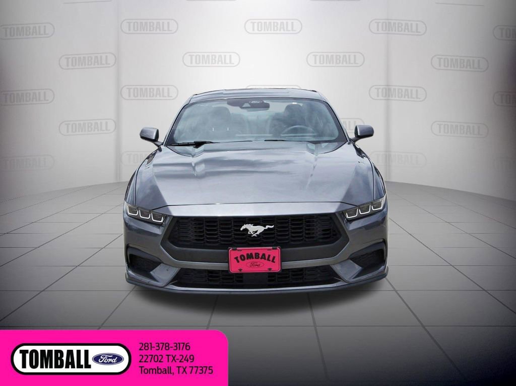 Certified 2024 Ford Mustang Coupe RWD image 2