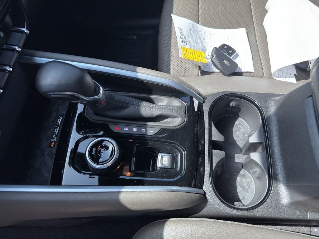 Used 2023 Chevrolet Colorado ZR2 w/ ZR2 Convenience Package III AWD/4WD image 14