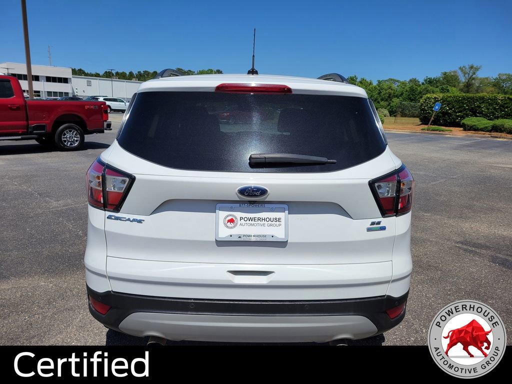 Certified 2017 Ford Escape SE w/ Equipment Group 201A image 5