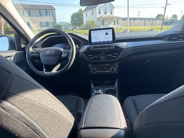 Certified 2024 Ford Escape Active AWD/4WD image 34
