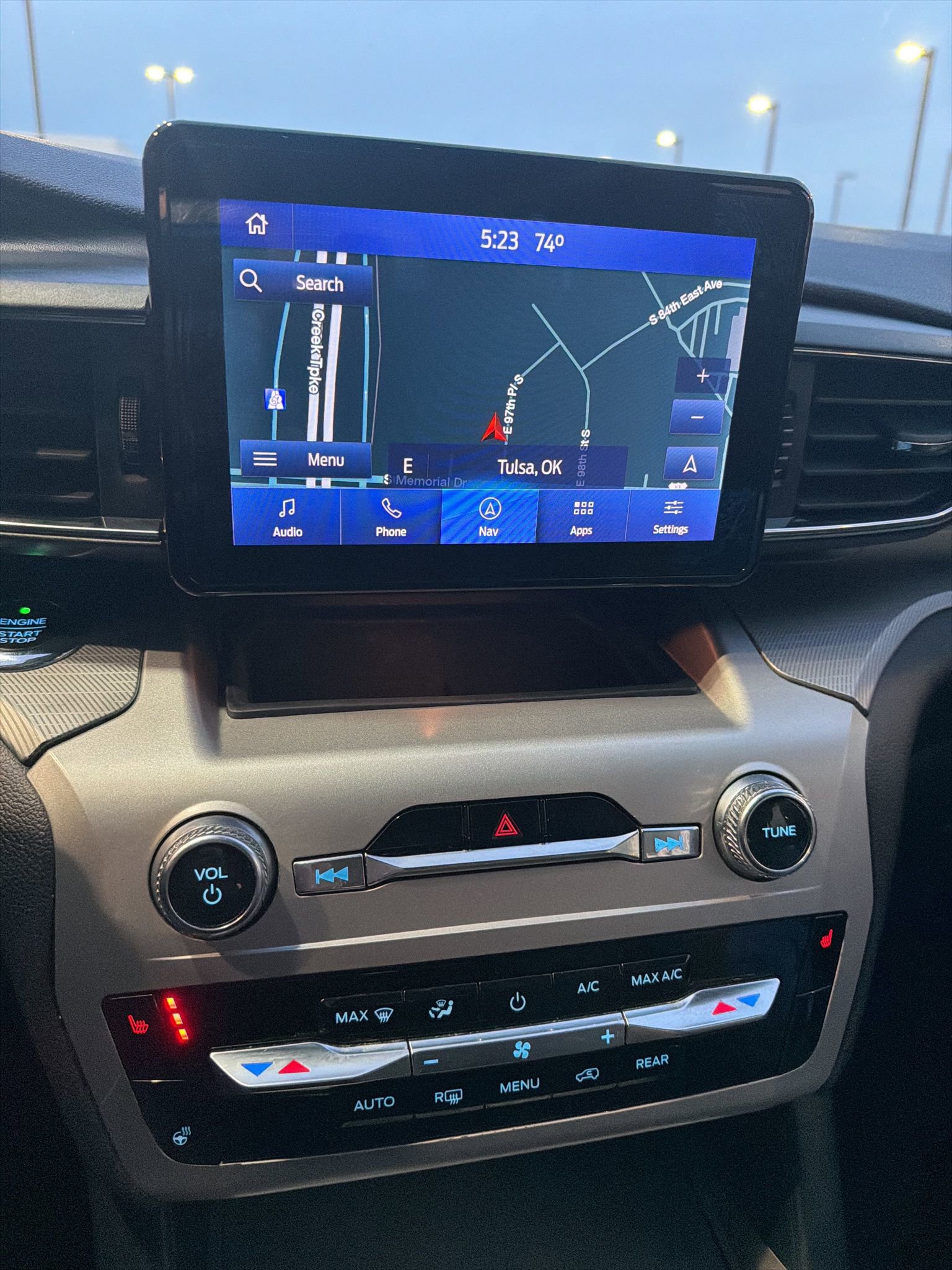 Certified 2021 Ford Explorer XLT w/ Equipment Group 202A image 11