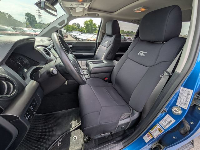 Used 2018 Toyota Tundra SR5 AWD/4WD image 7