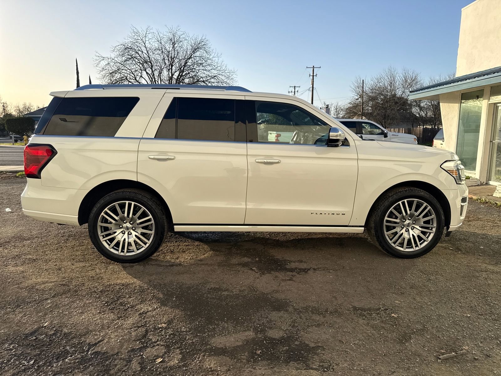 Certified 2023 Ford Expedition Platinum image 6