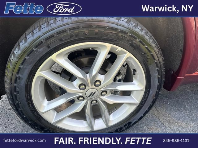 Used 2025 Dodge Durango GT AWD/4WD image 7