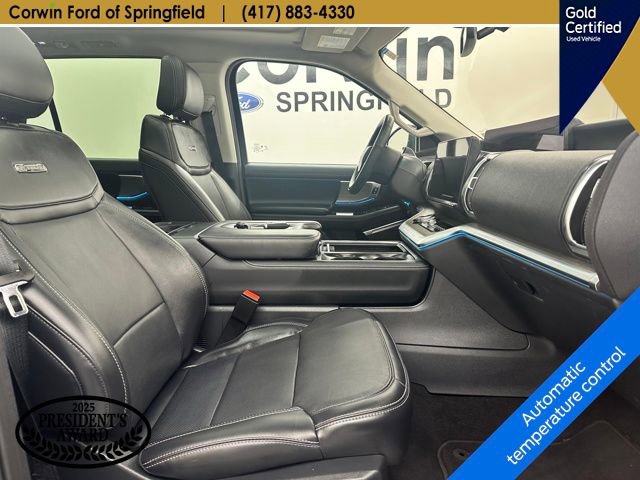 Certified 2025 Ford Expedition Platinum AWD/4WD image 9