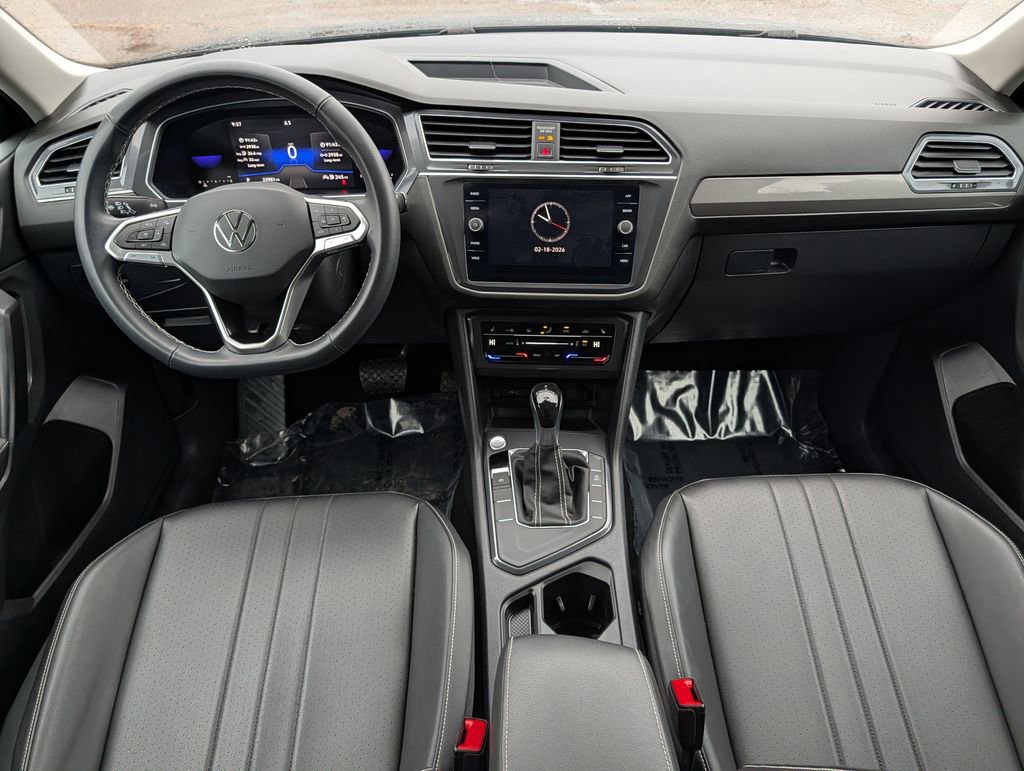 Used 2023 Volkswagen Tiguan SE image 13