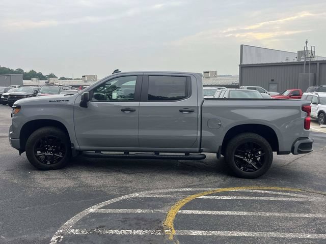 Used 2024 Chevrolet Silverado 1500 Custom w/ Turbomax Blackout Package RWD image 7