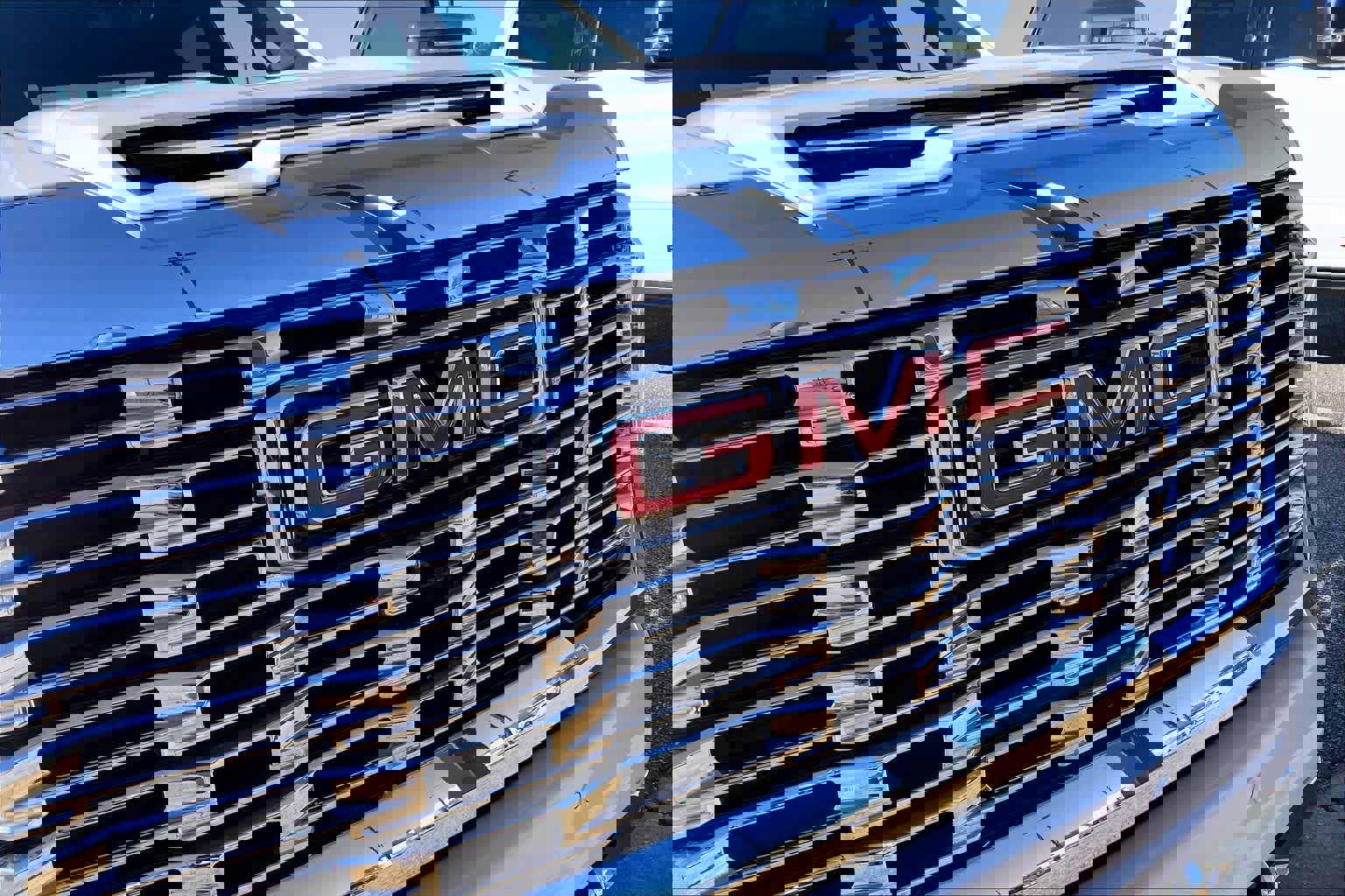 Used 2024 GMC Sierra 2500 Denali w/ Denali Reserve Package image 30