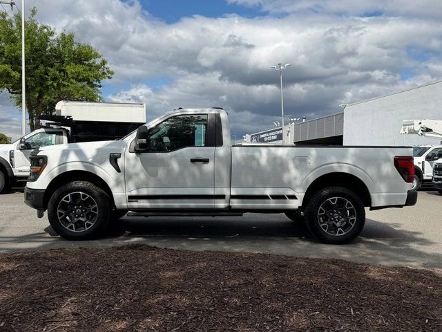 Certified 2025 Ford F150 XL RWD image 4