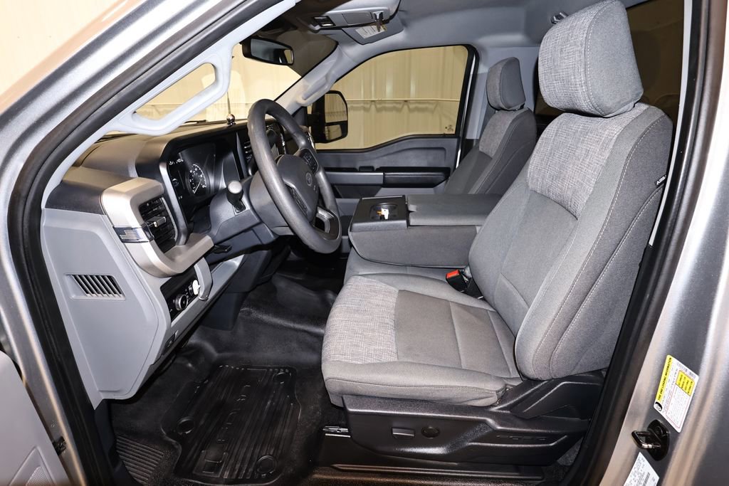 Certified 2023 Ford F350 XLT w/ 360-Degree Camera Package AWD/4WD image 16