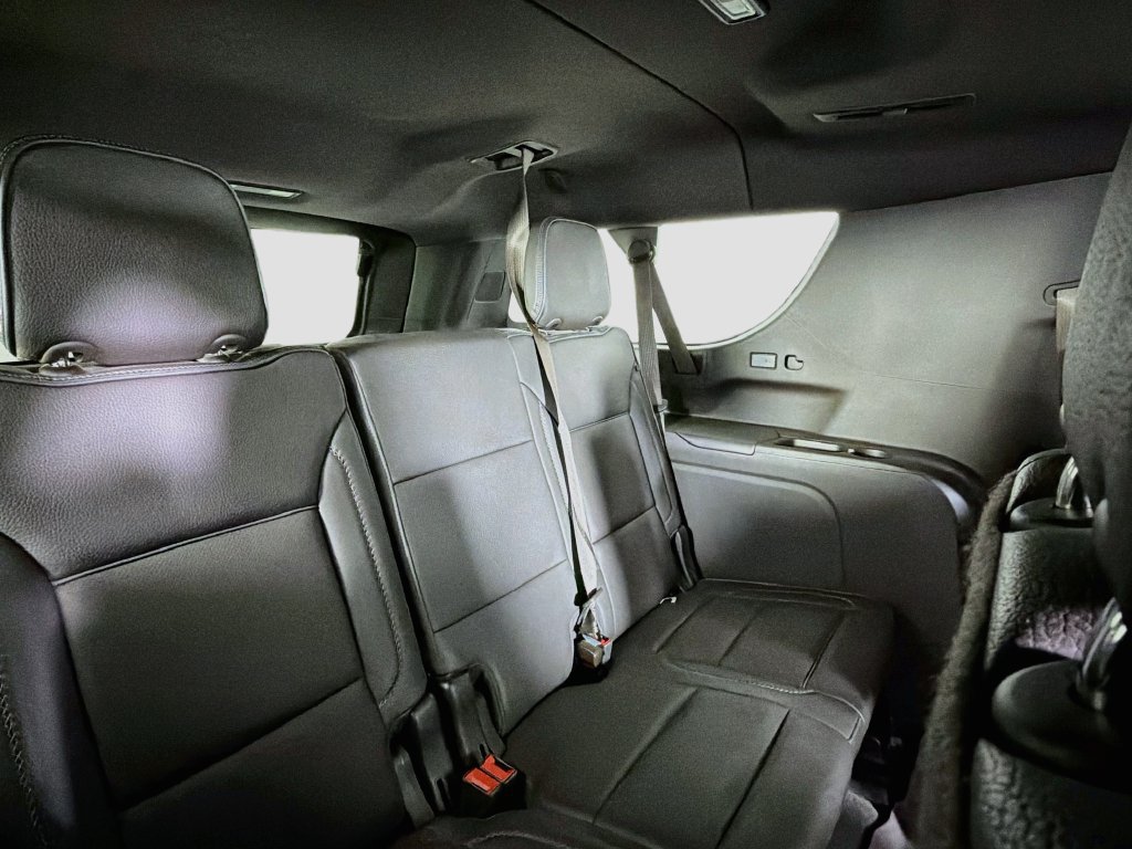 Used 2023 GMC Yukon XL Denali w/ Denali Reserve Package RWD image 33