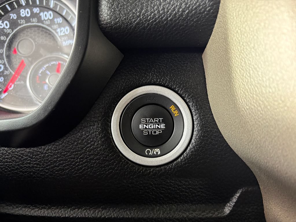 Used 2022 RAM 1500 Laramie AWD/4WD image 22