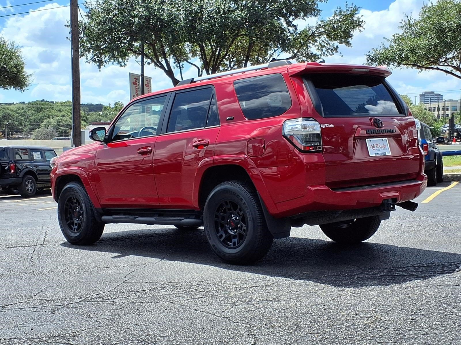 Used 2023 Toyota 4Runner SR5 Premium w/ Moonroof Package AWD/4WD image 8