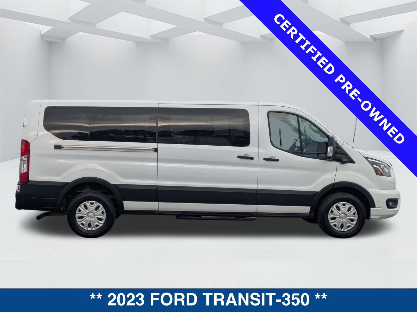 Certified 2023 Ford Transit 350 XLT image 5