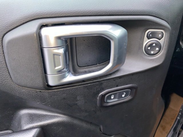 Used 2019 Jeep Wrangler Unlimited Sport S image 18