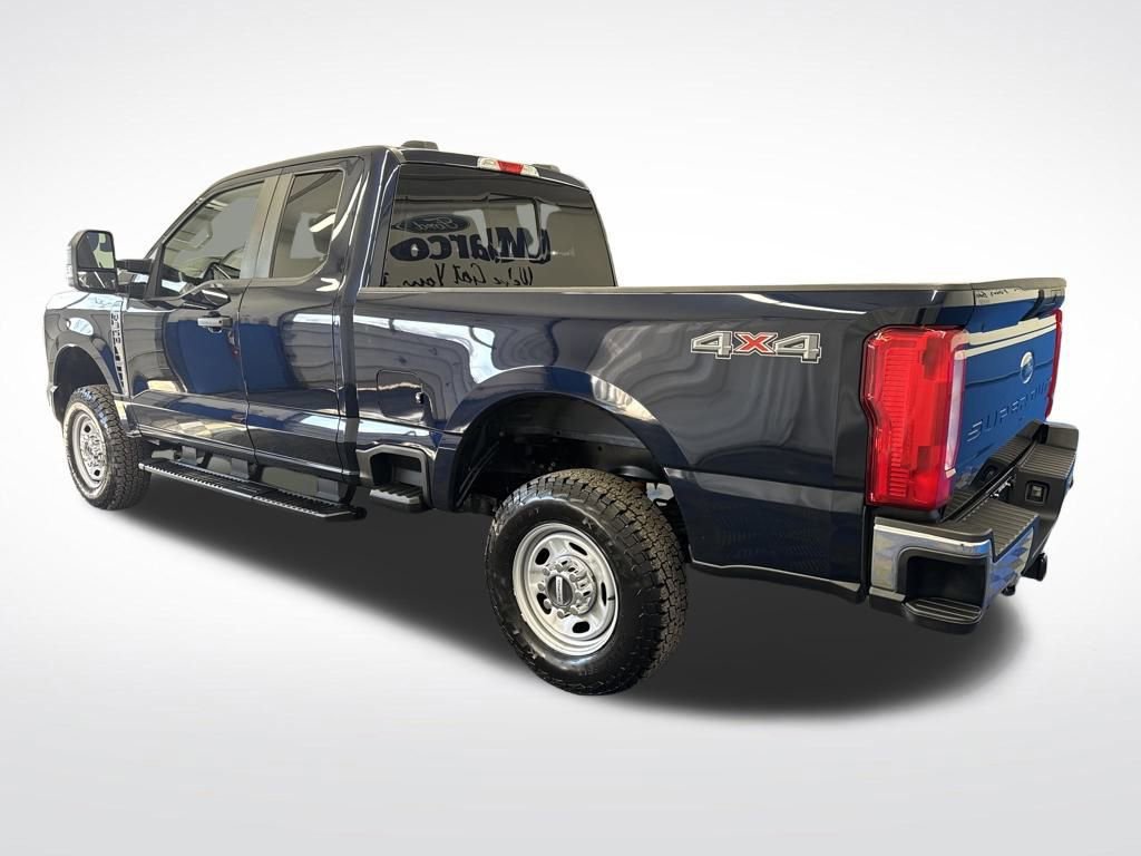 Certified 2023 Ford F350 XL w/ Snow Plow Prep Package image 4