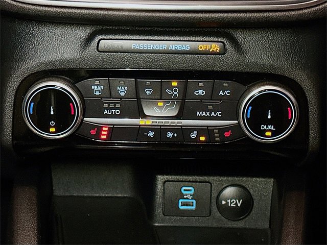 Certified 2022 Ford Escape Titanium w/ Titanium Elite Package image 31