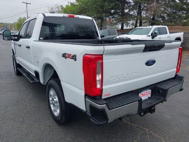 Certified 2025 Ford F250 XLT w/ Snow Plow Prep Package AWD/4WD image 9
