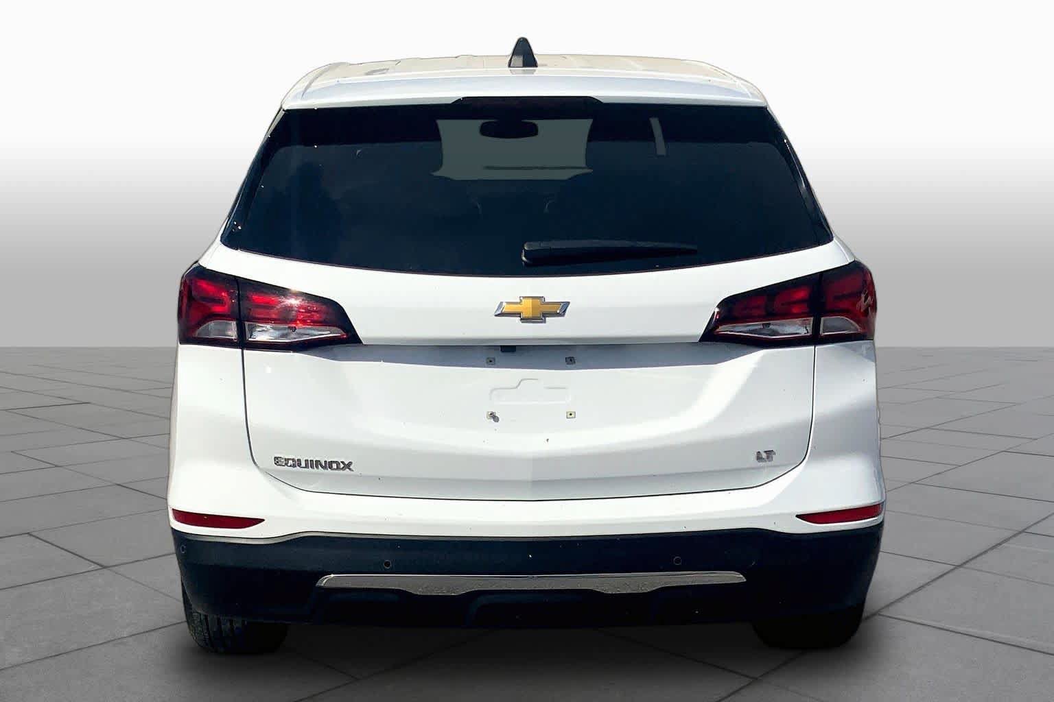 Used 2024 Chevrolet Equinox LT FWD image 5