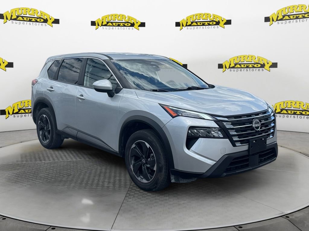Used 2024 Nissan Rogue SV AWD/4WD image 8