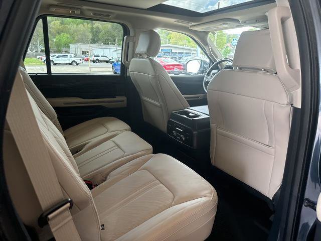 Certified 2023 Ford Expedition Platinum image 21