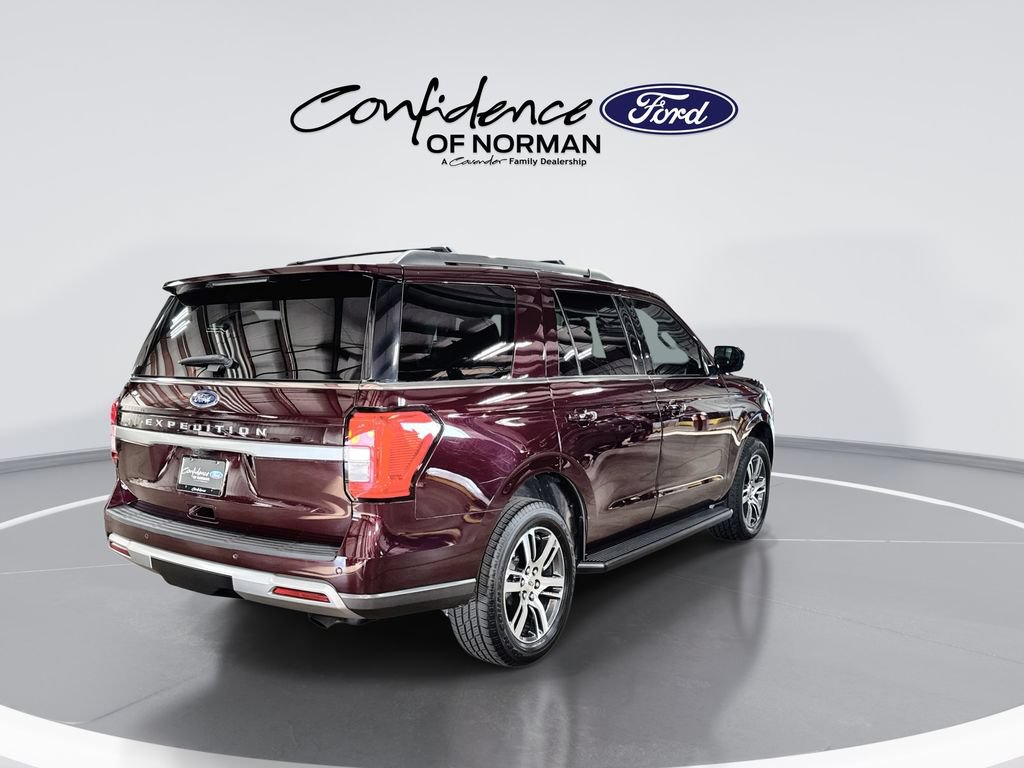 Certified 2024 Ford Expedition XLT RWD image 8