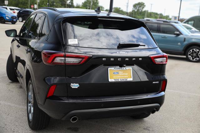 Certified 2023 Ford Escape ST-Line Select w/ Tech Pack #2 AWD/4WD image 14