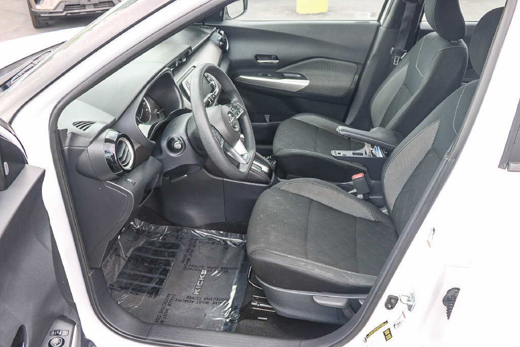 Used 2019 Nissan Kicks SV w/ Exterior Package FWD image 20