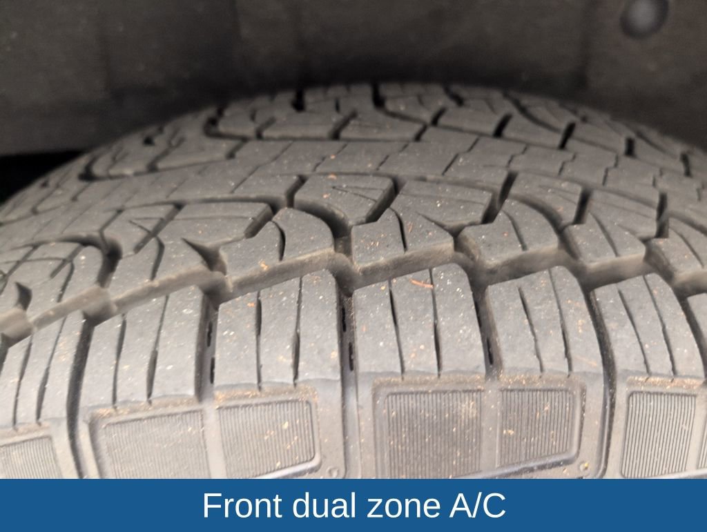 Certified 2025 Ford Expedition Active image 20