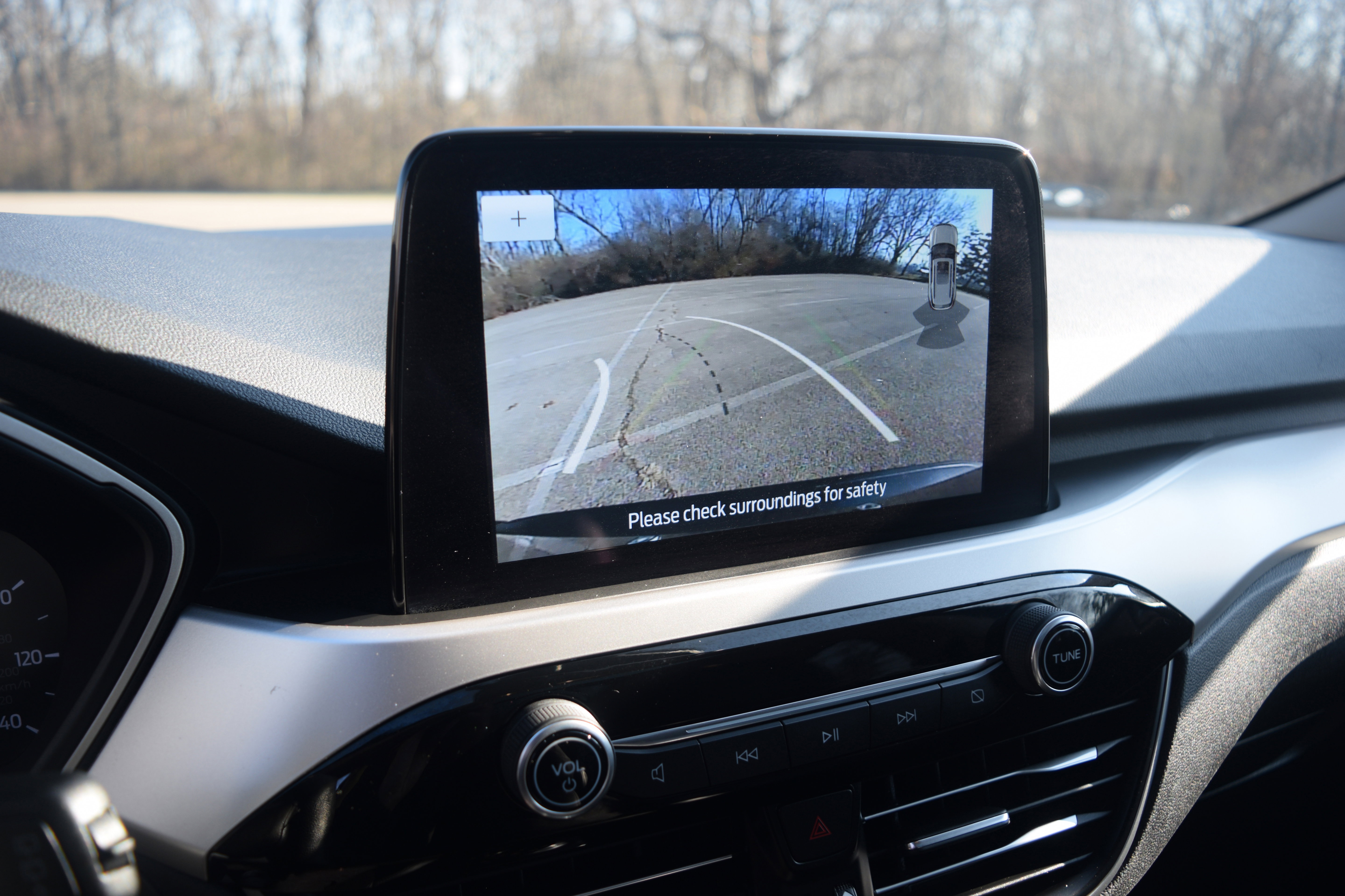 Certified 2020 Ford Escape SEL image 10