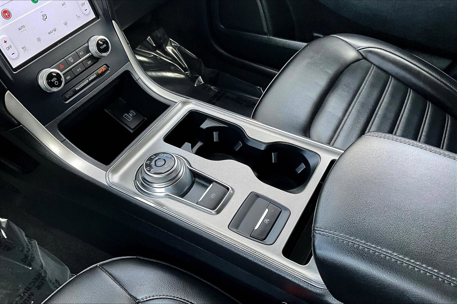 Certified 2022 Ford Edge SEL w/ Convenience Package image 12