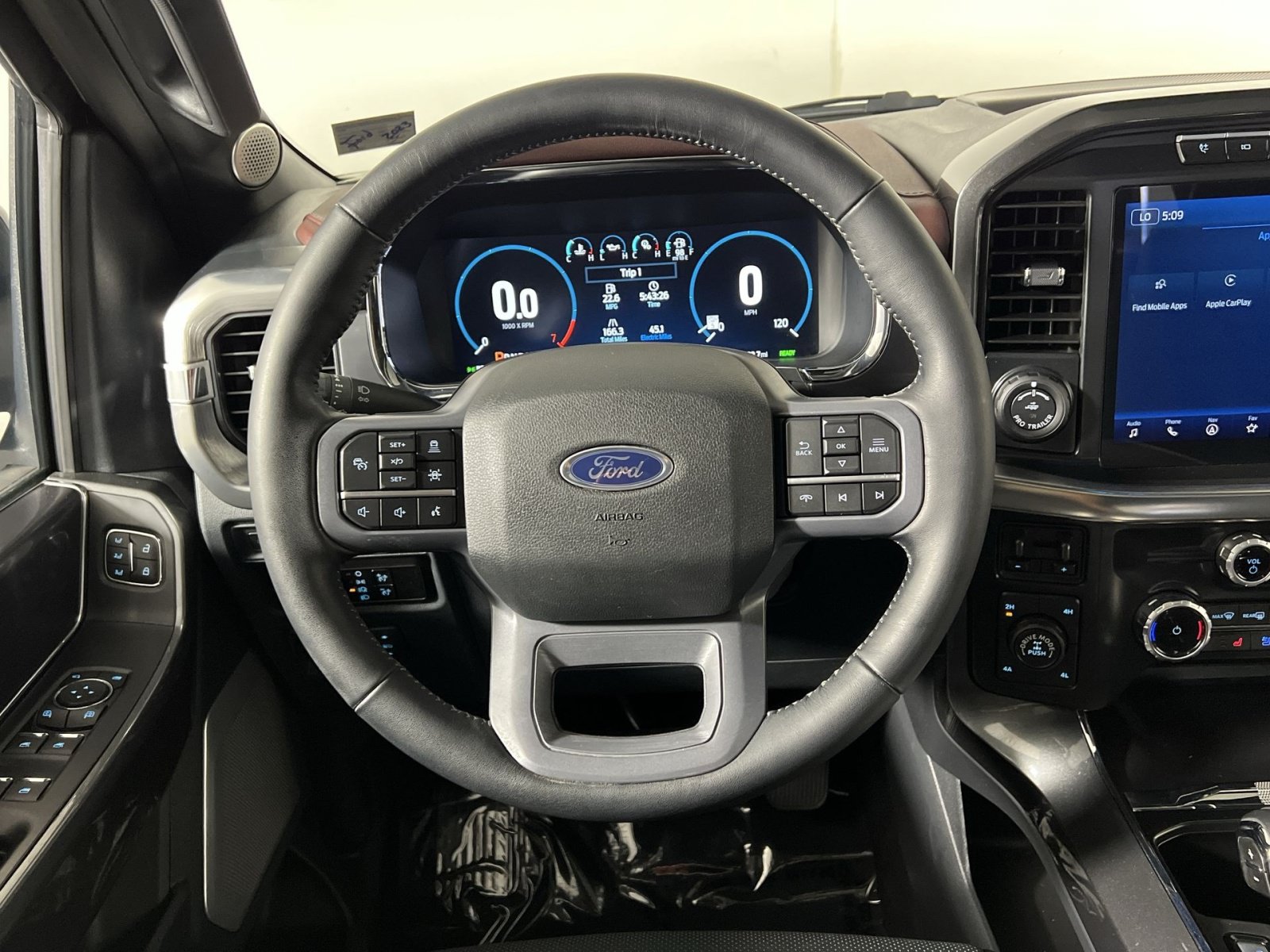 Certified 2023 Ford F150 Lariat w/ Equipment Group 502A High AWD/4WD image 16
