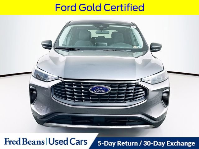 Certified 2023 Ford Escape Active AWD/4WD image 2