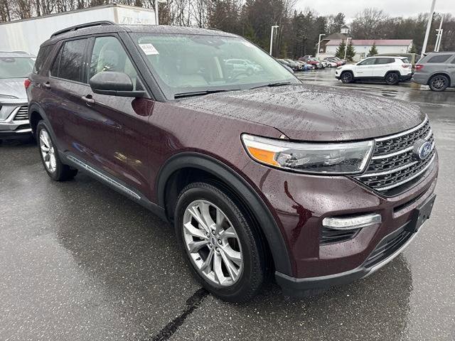 Certified 2023 Ford Explorer XLT w/ Equipment Group 202A AWD/4WD image 10