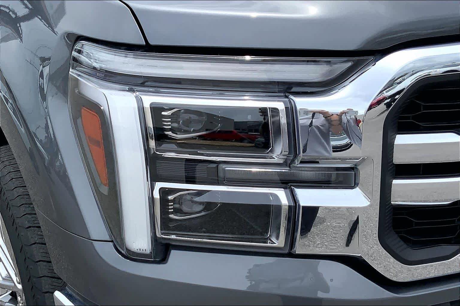 Certified 2025 Ford F150 Lariat w/ Equipment Group 501A Mid AWD/4WD image 27