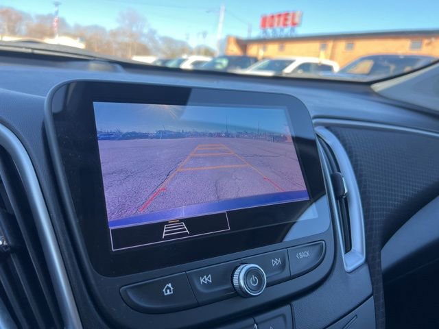 Used 2023 Chevrolet Malibu LT image 13