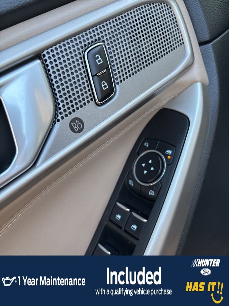 Certified 2023 Ford Explorer XLT w/ Equipment Group 202A image 8