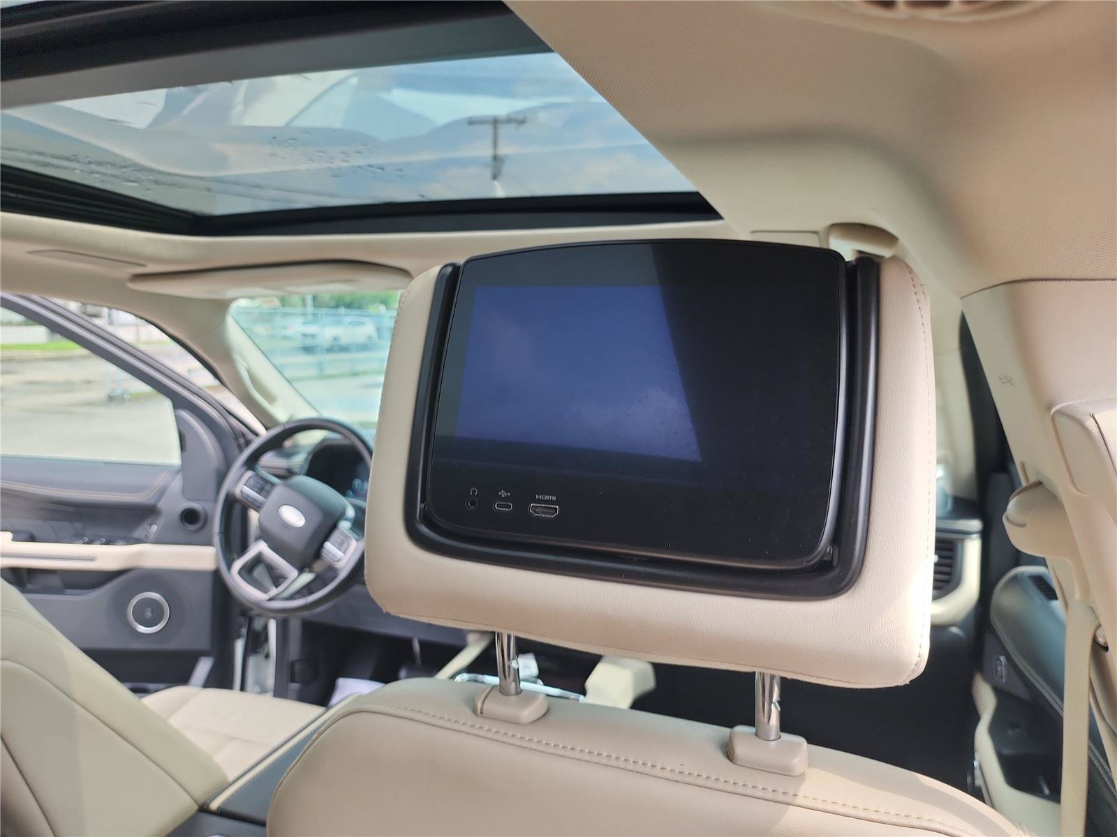 Certified 2023 Ford Expedition Platinum AWD/4WD image 27