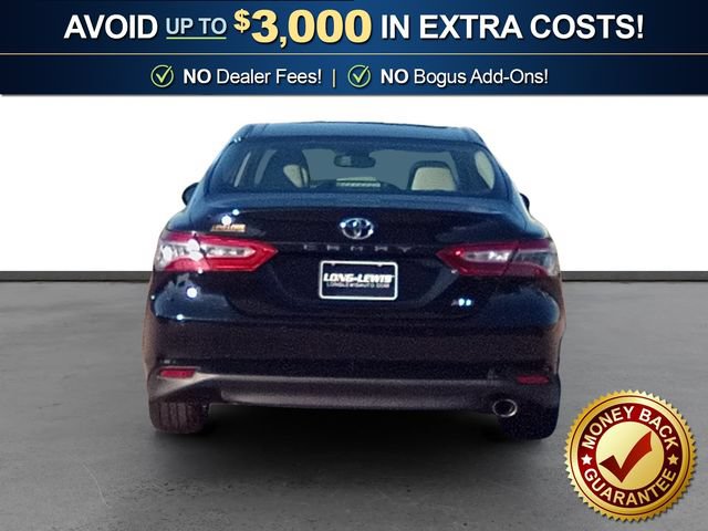 Used 2018 Toyota Camry XLE FWD image 5