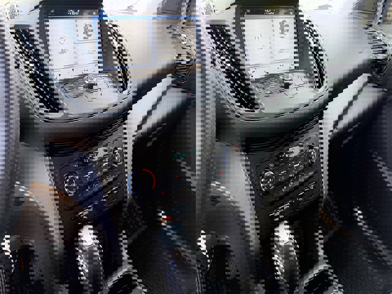 Certified 2018 Ford Escape SEL image 16