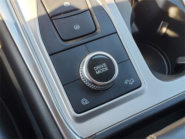 Certified 2022 Ford Explorer XLT w/ Equipment Group 202A image 24