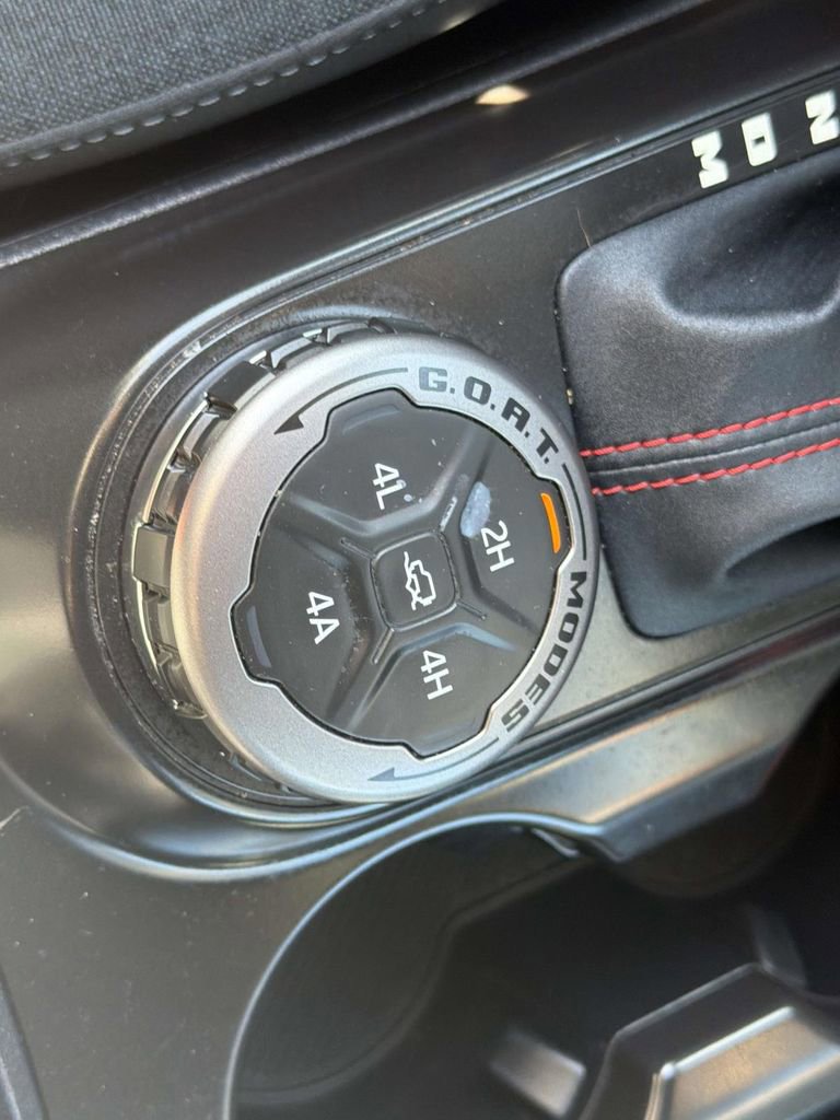 Certified 2024 Ford Bronco Heritage Edition image 17