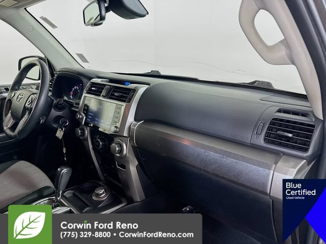 Used 2021 Toyota 4Runner SR5 AWD/4WD image 31