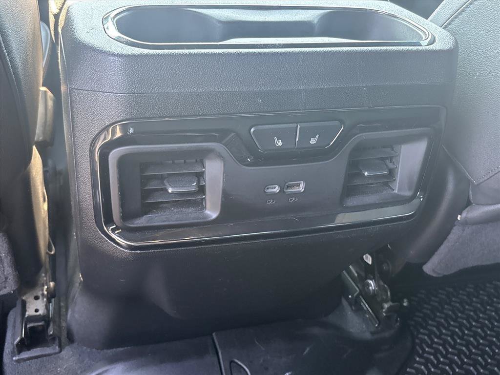 Used 2024 GMC Sierra 1500 AT4 w/ Technology Package AWD/4WD image 20