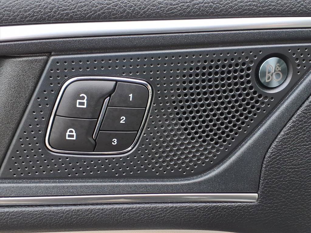 Certified 2022 Ford Edge Titanium image 19