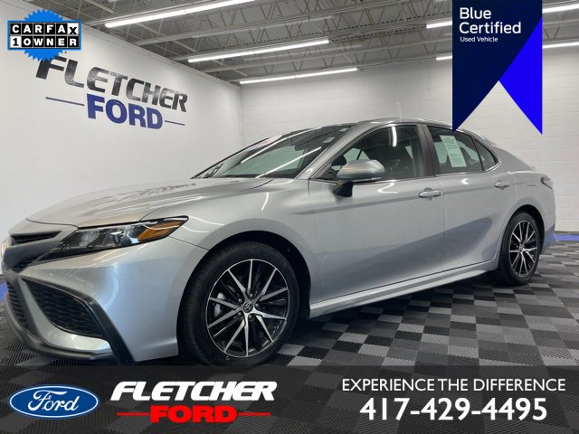 Used 2024 Toyota Camry SE