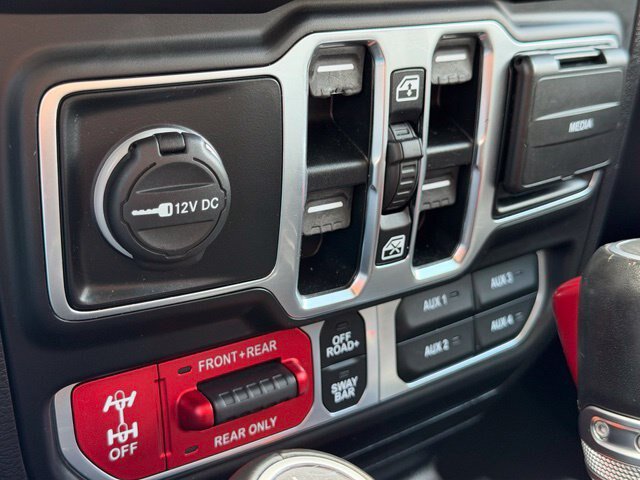 Used 2021 Jeep Wrangler Unlimited Rubicon AWD/4WD image 20