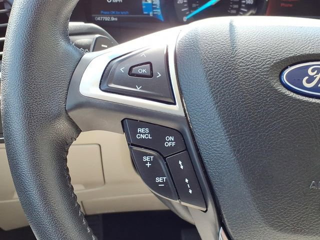 Certified 2018 Ford Edge Titanium w/ Equipment Group 301A FWD image 17